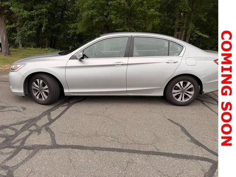 Used 2015 Honda Accord LX image 5