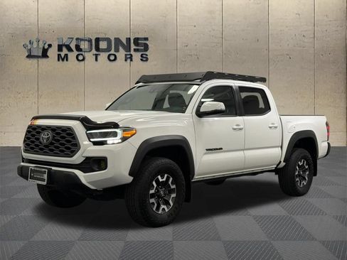 Used 2023 Toyota Tacoma TRD Off-Road AWD/4WD image 1