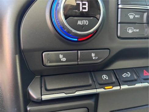 Used 2022 Chevrolet Silverado 1500 RST image 30