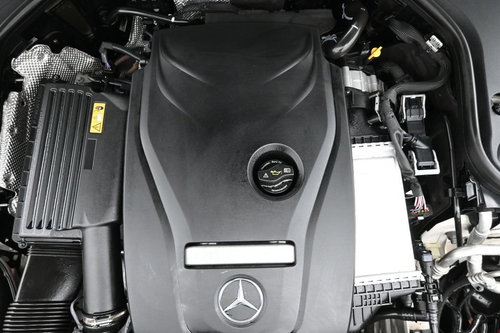 Used 2019 Mercedes-Benz E 300 4MATIC image 26