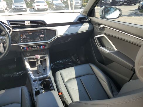 Used 2024 Audi Q3 2.0T Premium AWD/4WD image 18