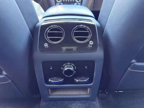 Used 2022 Rolls-Royce Ghost AWD/4WD image 37