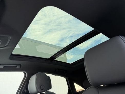 Used 2022 Audi SQ5 Premium Plus image 24