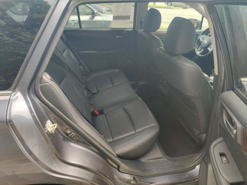 Used 2015 Subaru Outback 2.5i Limited AWD/4WD image 14