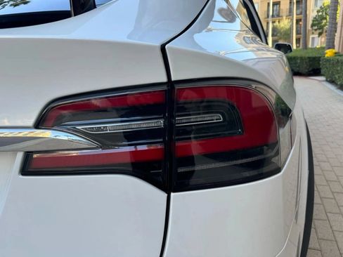 Used 2021 Tesla Model X Long Range AWD/4WD image 39
