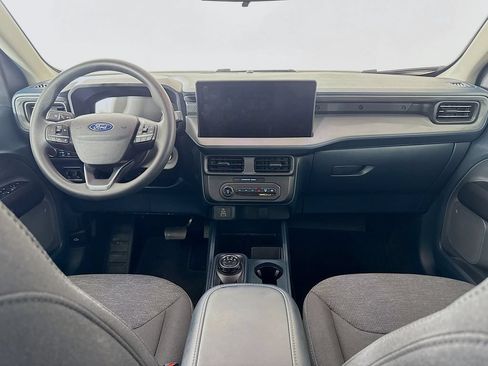 Used 2025 Ford Maverick XL w/ 4K Tow Package AWD/4WD image 3