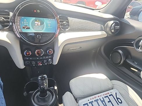 Used 2024 MINI Cooper S w/ Signature Upholstery Package FWD image 13