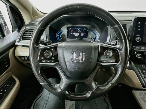 Used 2019 Honda Odyssey Touring image 11