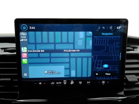 Used 2024 Ford Transit 350 XLT image 40