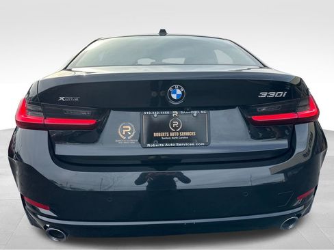Used 2024 BMW 330i xDrive 330i xDrive w/ Convenience Package image 4
