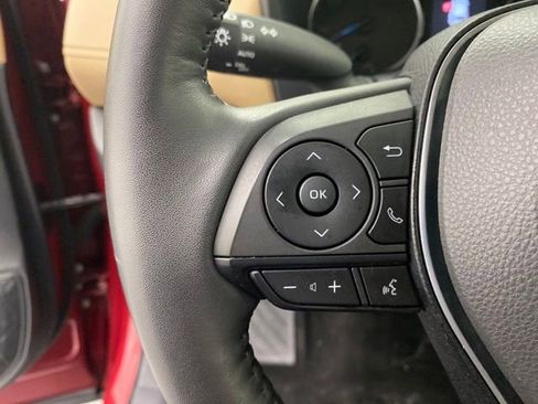 Certified 2022 Toyota RAV4 XLE image 16