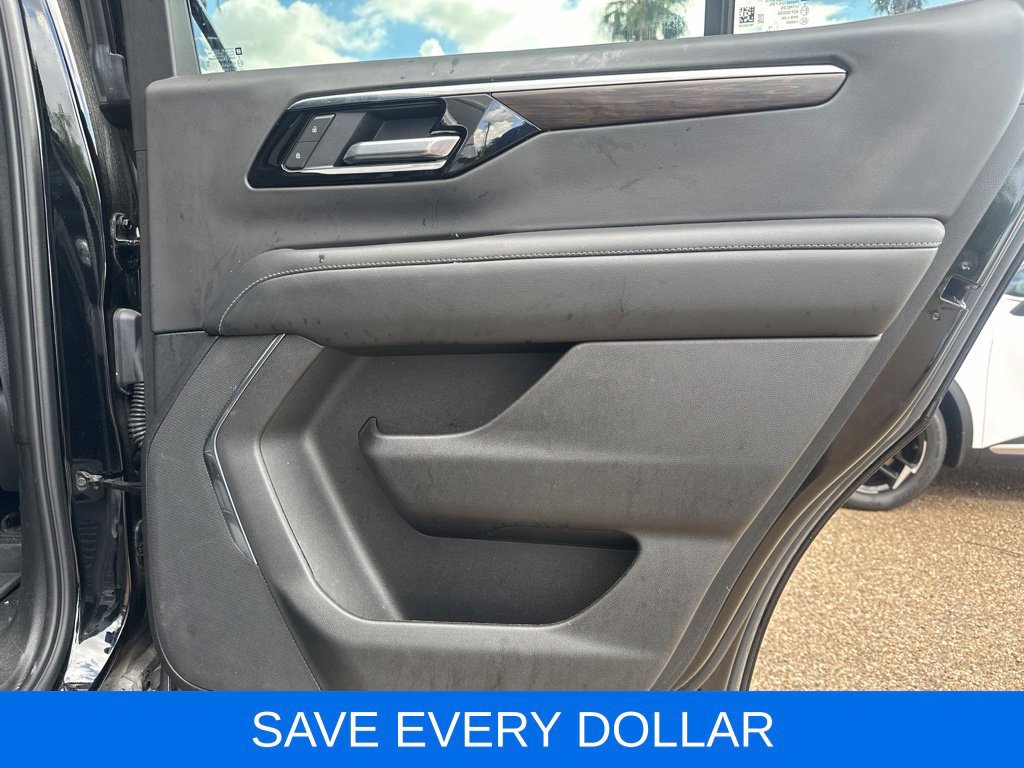Used 2025 Chevrolet Tahoe LS w/ LPO, Dark Essentials Package RWD image 21