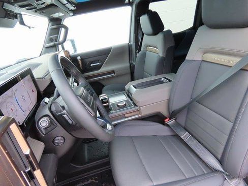 New 2025 GMC Hummer EV 3X w/ LPO, Sport Package image 21