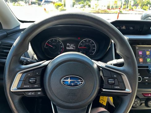 Used 2017 Subaru Impreza 2.0i AWD/4WD image 17
