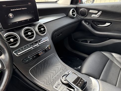 Used 2016 Mercedes-Benz GLC 300 4MATIC w/ Driver Assistance Package image 23