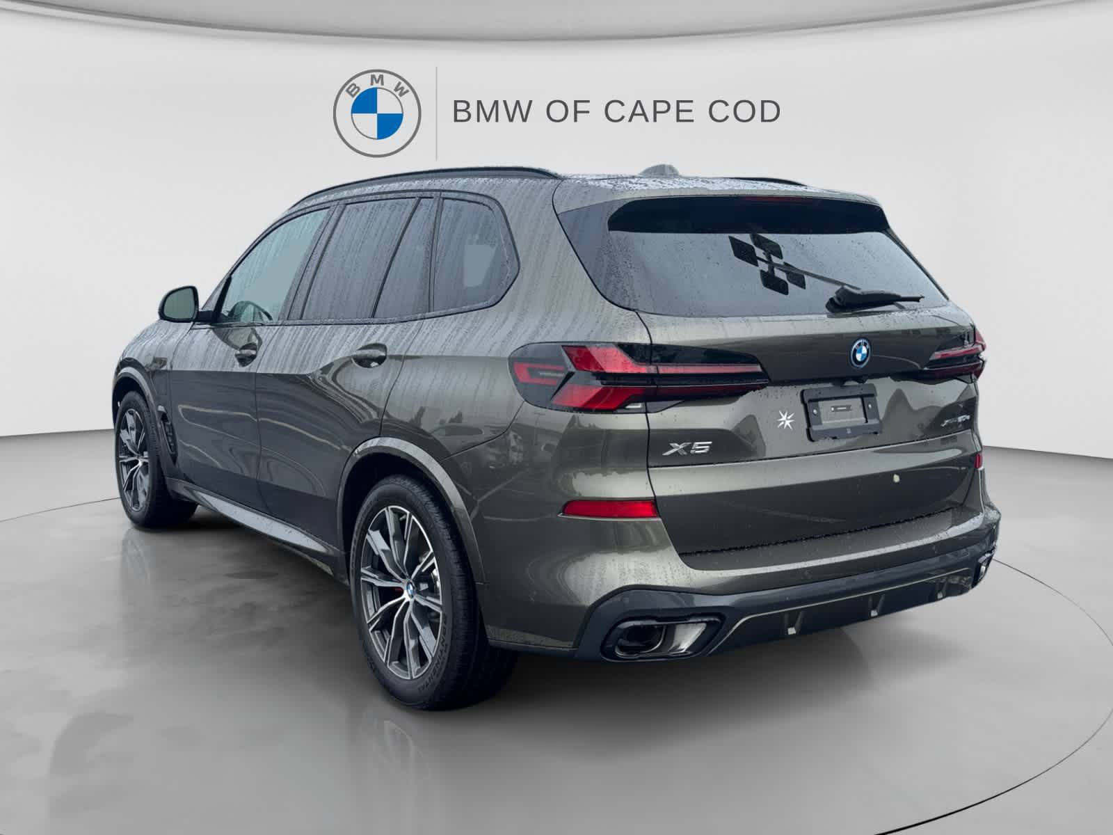 Used 2026 BMW X5 xDrive50e w/ M Sport Package AWD/4WD image 5