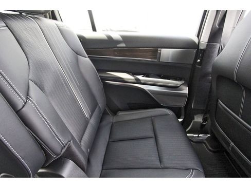 New 2026 Cadillac Vistiq Sport image 11