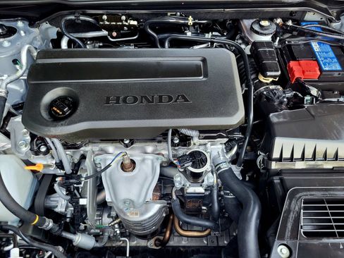Used 2025 Honda Civic Sport image 26