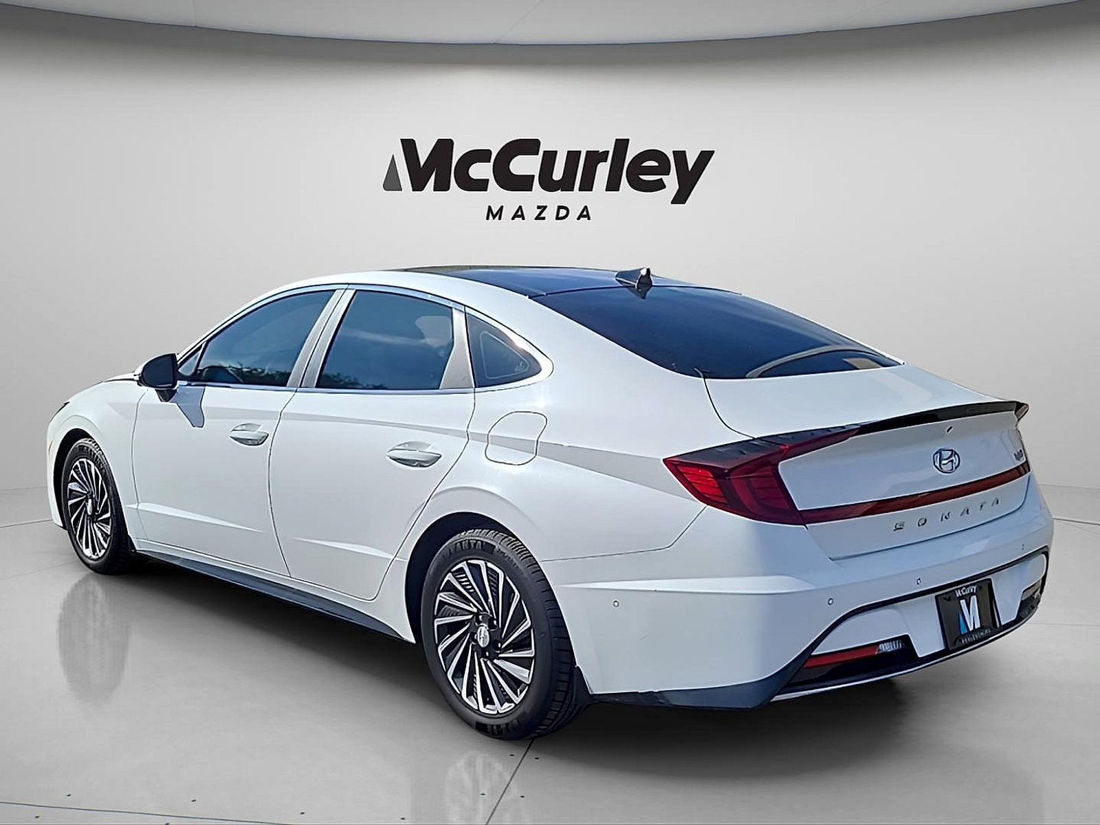 Used 2023 Hyundai Sonata Limited FWD image 5