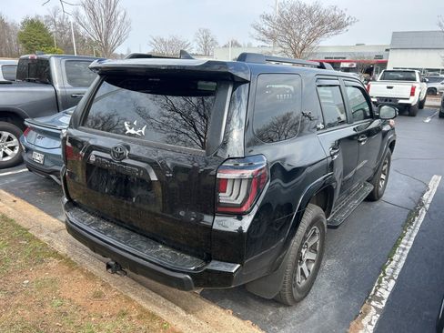 Used 2023 Toyota 4Runner TRD Off-Road Premium w/ Moonroof Package image 8