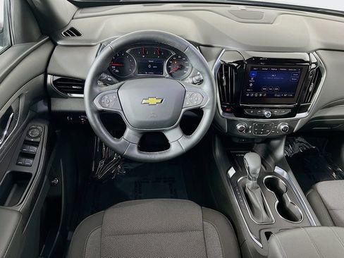 Used 2023 Chevrolet Traverse LT AWD/4WD image 21