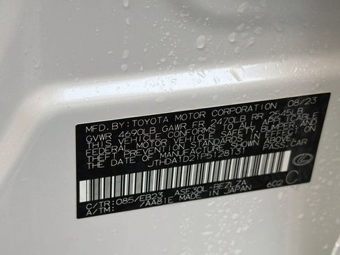 Used 2023 Lexus IS 300 w/ Premium Package RWD image 43