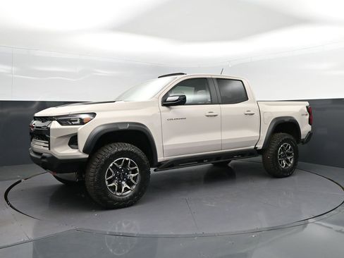 New 2026 Chevrolet Colorado ZR2 w/ Technology Package image 3
