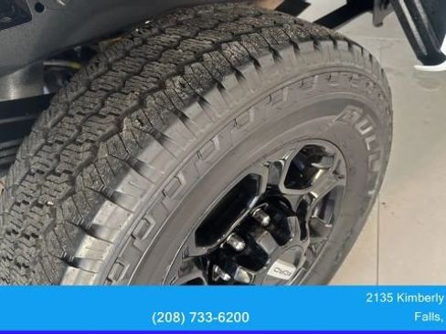 Used 2023 Ford F350 XLT w/ XLT Premium Package image 32