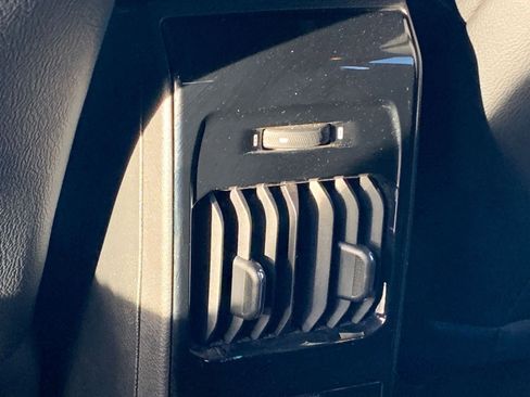 Used 2025 Jeep Compass Trailhawk image 23