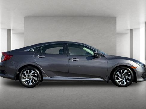 Used 2016 Honda Civic EX image 3