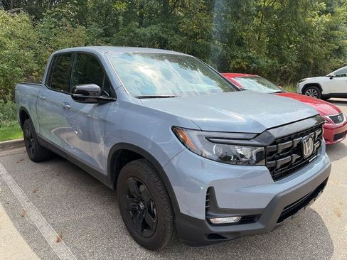 Used 2026 Honda Ridgeline Black Edition image 3