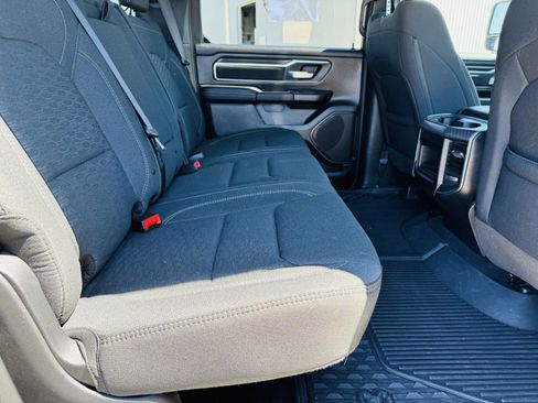 Used 2025 RAM 1500 Big Horn AWD/4WD image 30