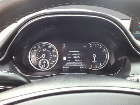 Used 2025 Genesis GV70 2.5T AWD/4WD image 17