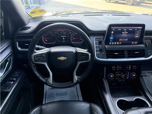 Used 2021 Chevrolet Suburban LT RWD image 43