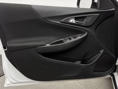 Used 2024 Chevrolet Malibu LT image 10