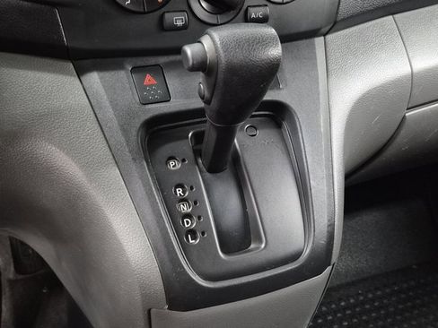 Used 2021 Nissan NV200 S w/ Back Door Glass Package image 30