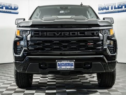 New 2026 Chevrolet Silverado 1500 Custom Trail Boss w/ Turbomax Blackout Package image 2