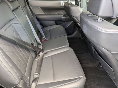 Used 2025 Hyundai Santa Fe SEL image 30