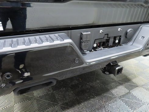 Used 2025 Chevrolet Silverado 1500 High Country w/ Midnight Edition image 47