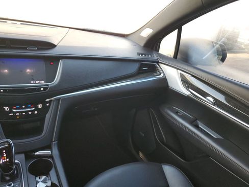 Used 2023 Cadillac XT5 Premium Luxury FWD image 14