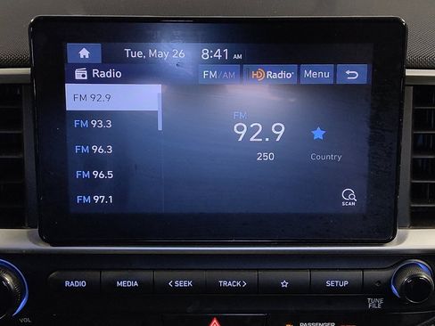 Used 2022 Hyundai Venue SEL FWD image 25