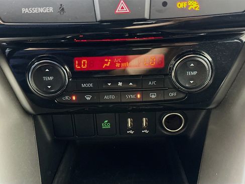 Used 2024 Mitsubishi Eclipse Cross SE AWD/4WD image 24
