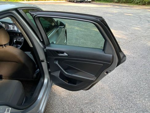 Used 2019 Volkswagen Jetta S FWD image 39