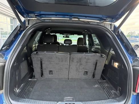 Used 2023 Ford Explorer ST-Line AWD/4WD image 8