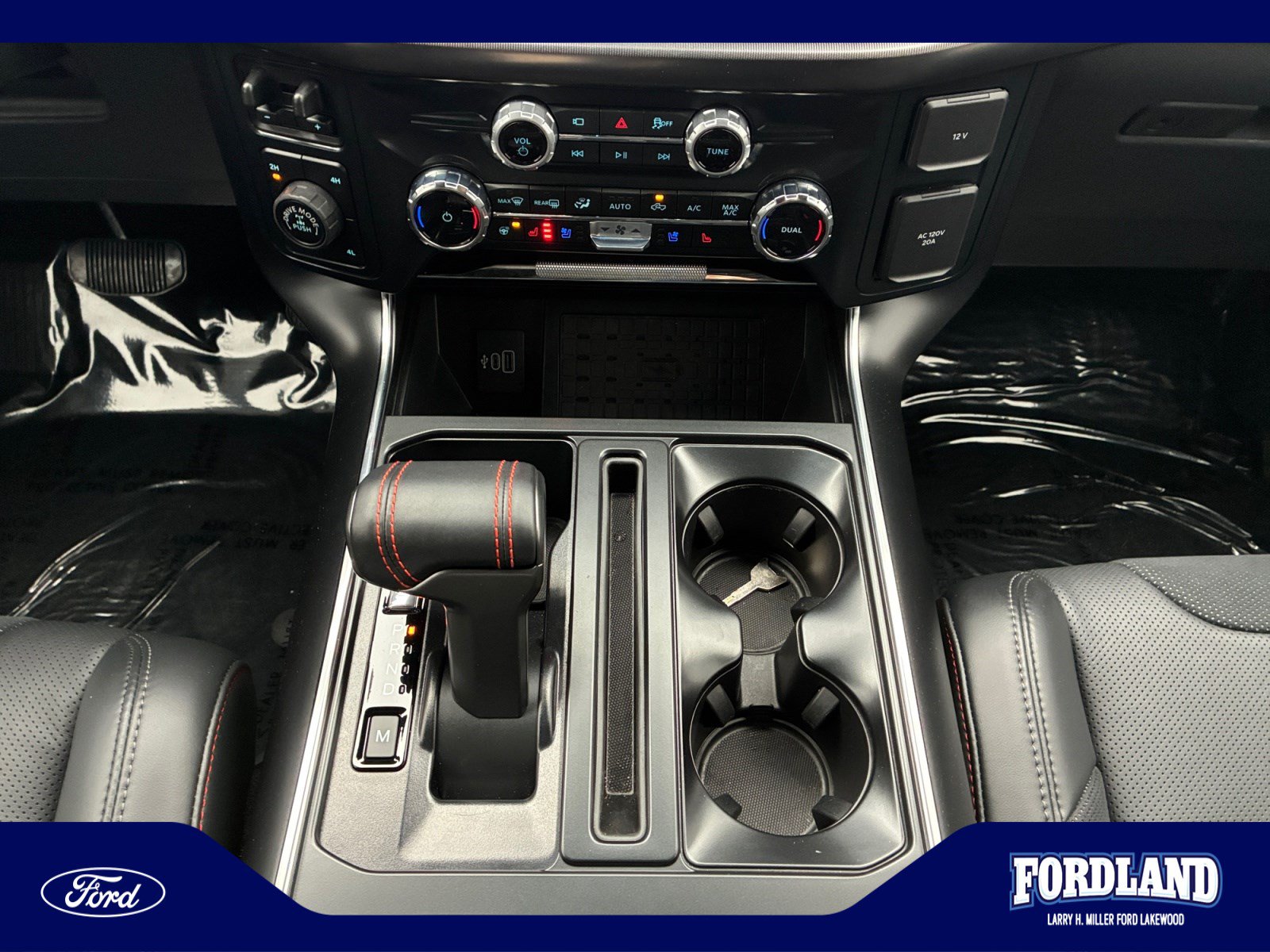 Used 2025 Ford F150 Raptor AWD/4WD image 31
