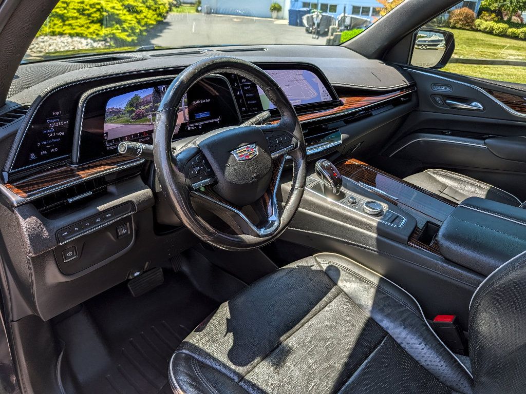 Used 2023 Cadillac Escalade Premium Luxury AWD/4WD image 20
