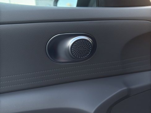 Used 2024 Hyundai Elantra SEL image 22