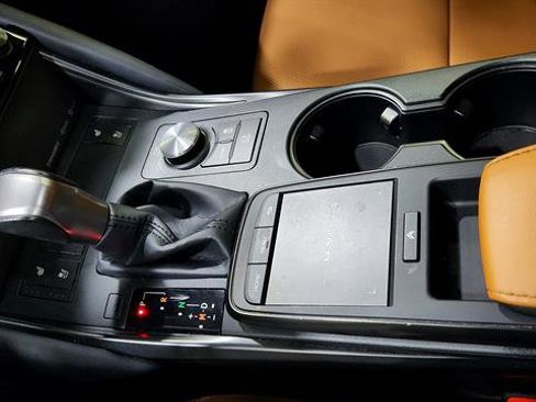 Used 2023 Lexus IS 300 w/ Comfort Package image 17