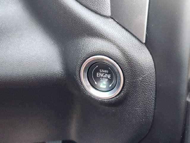 Used 2025 Chevrolet Silverado 1500 W/T RWD image 8