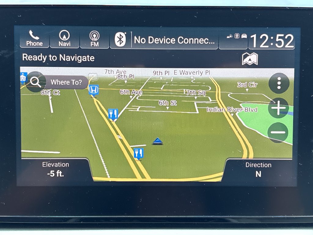Used 2018 Honda Accord Touring image 25